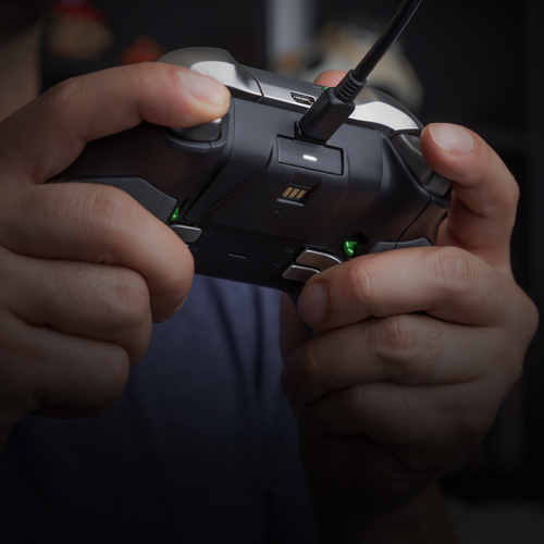 PDP - Play N Charge Kit for Xbox Series S|X